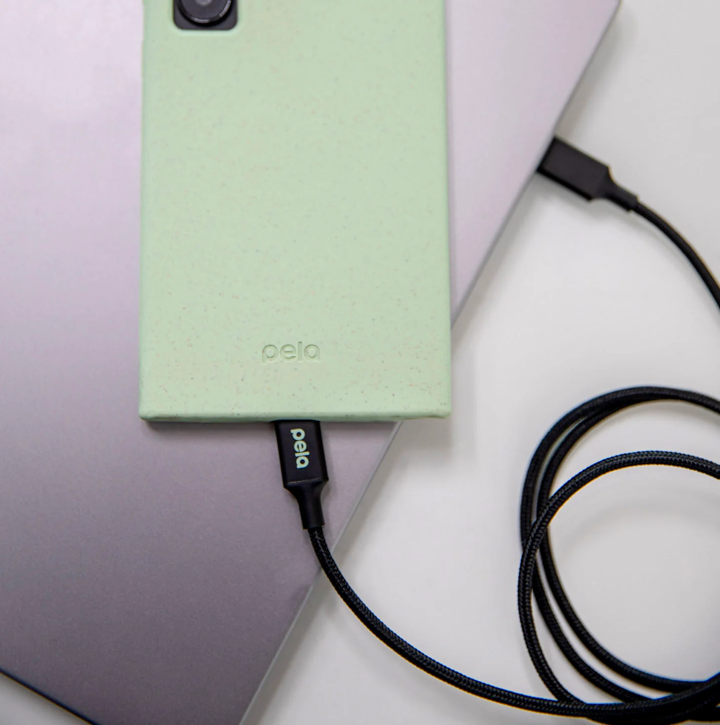 Black USB-C to USB-C Cable - Image 3